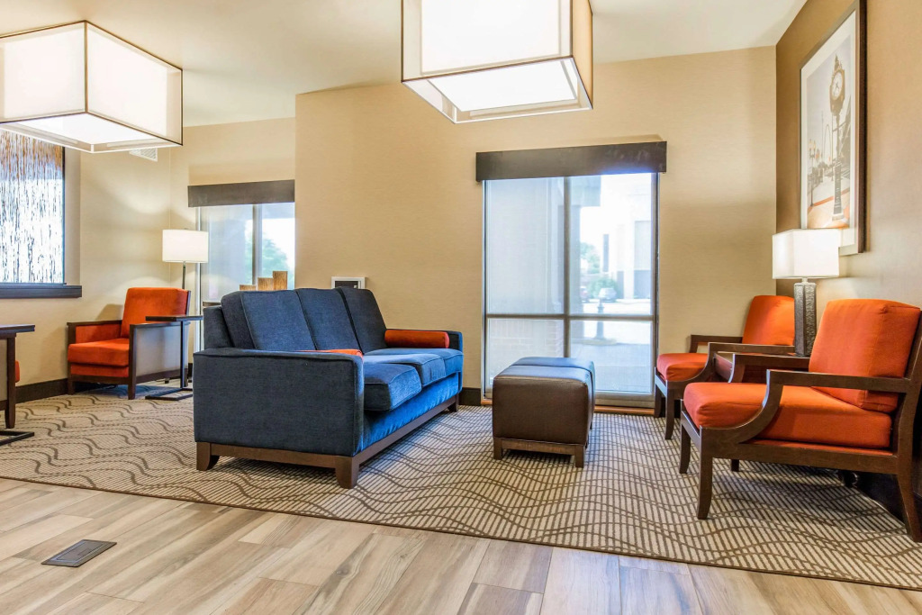 Comfort Suites Fairview Heights Saint Louis