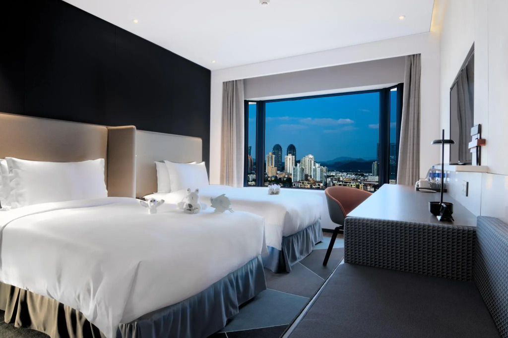 Holiday Inn Express Shenzhen Dongmen by IHG
