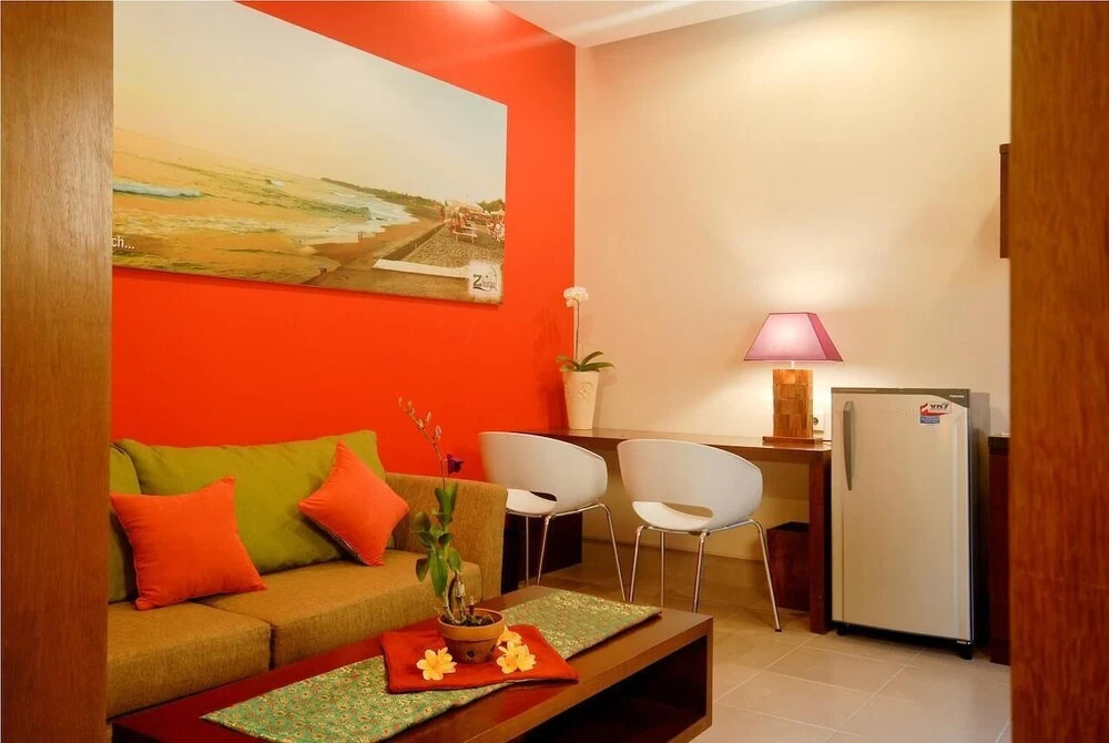 The Green Zhurga Suite Seminyak