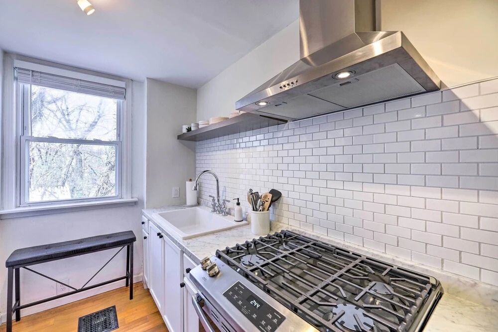 Cincinnati Vacation Rental: 6 Mi to Downtown!