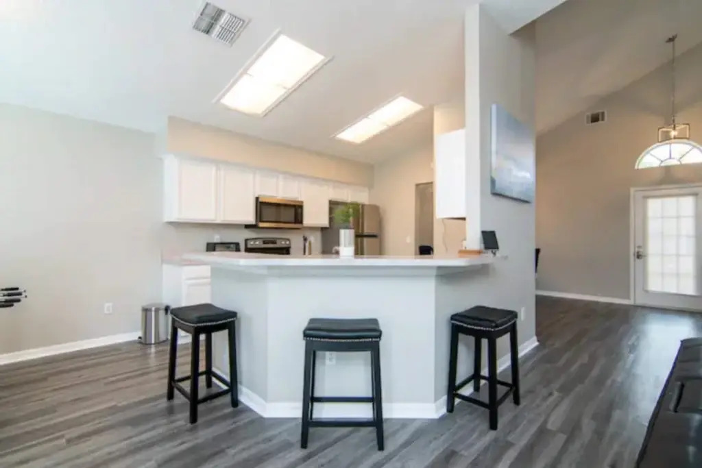 8655, Kissimmee, US