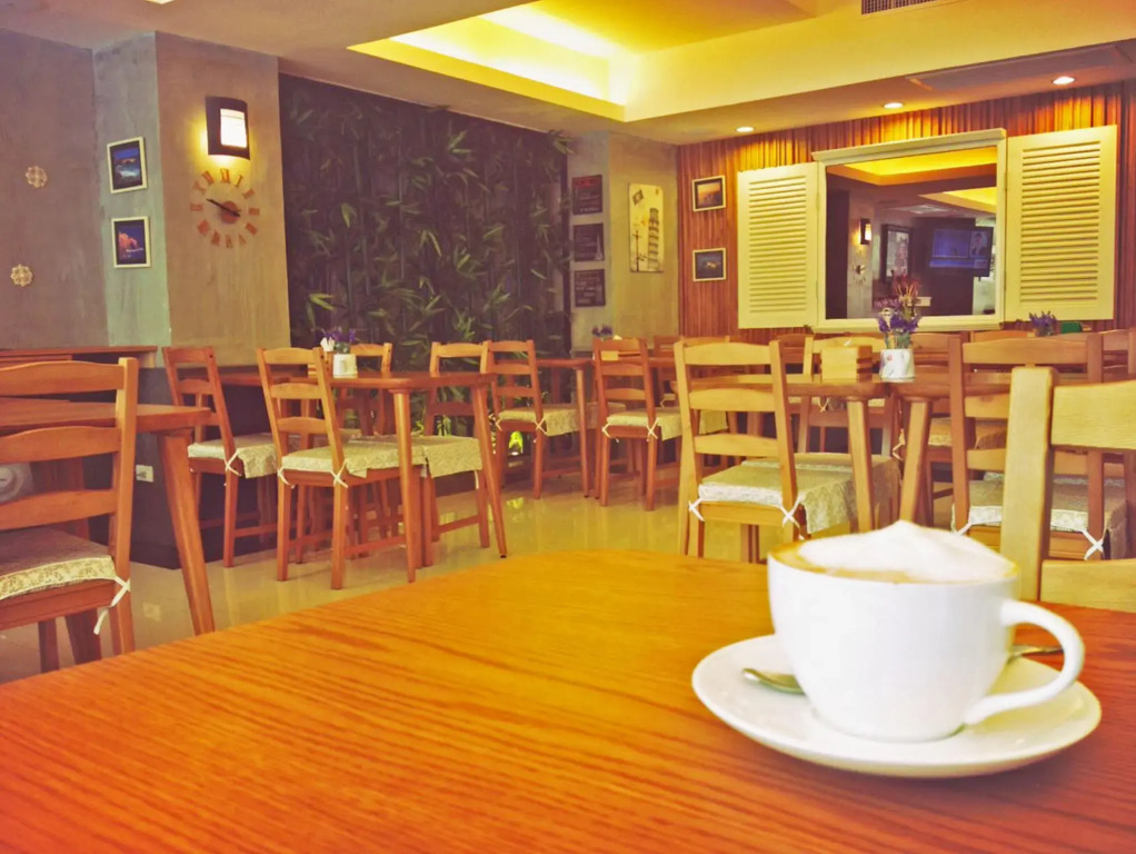 Cozy At 9 Hotel And Kitchen