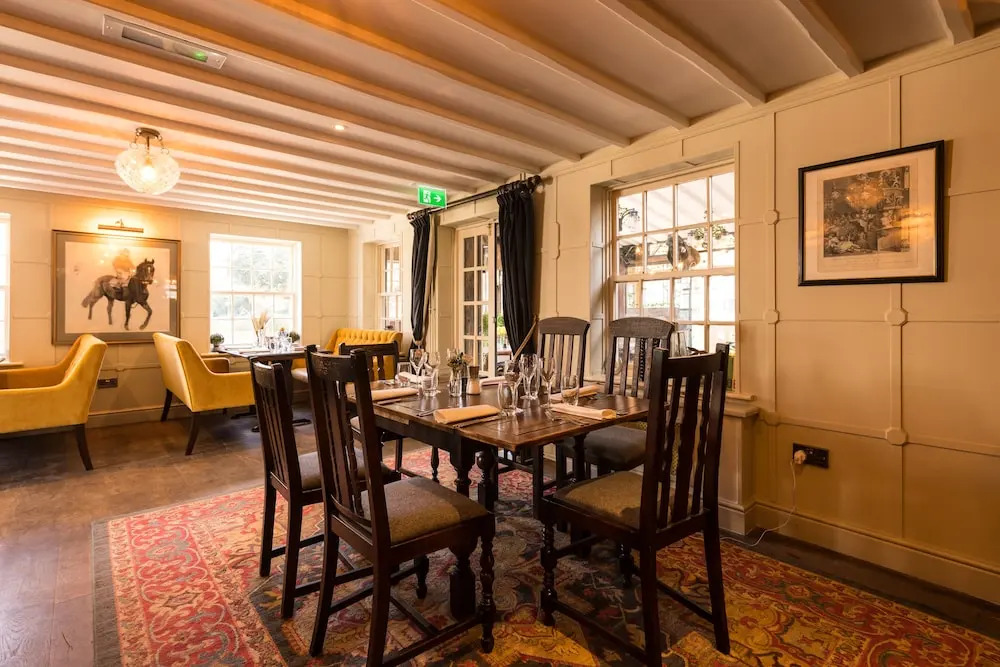 The Queens Arms