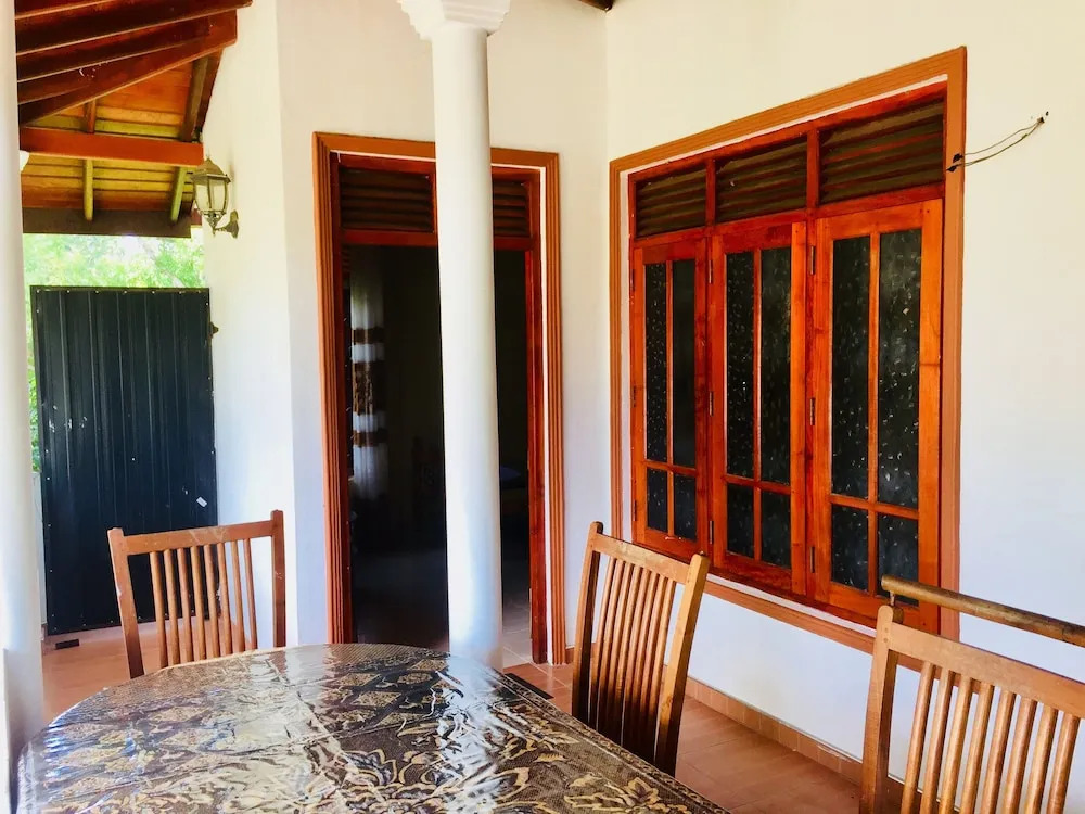 Lake View Home Stay Tangalle