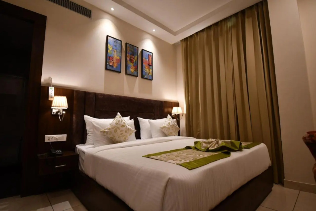 Hotel Ramaya Inn-Har Ki Pauri Road