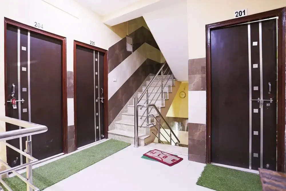 Kanchan Palace by OYO Rooms