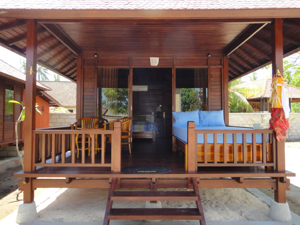 Suka Beach Bungalow