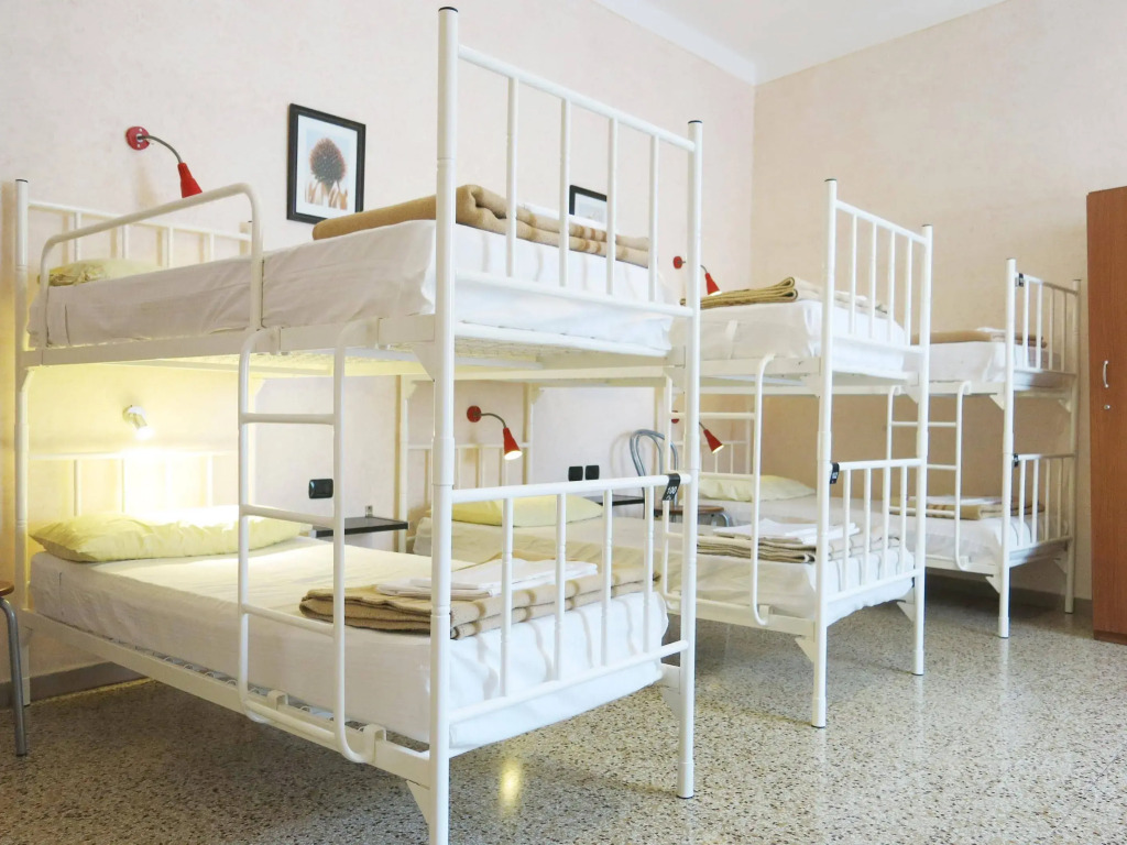 Hostel Archi Rossi