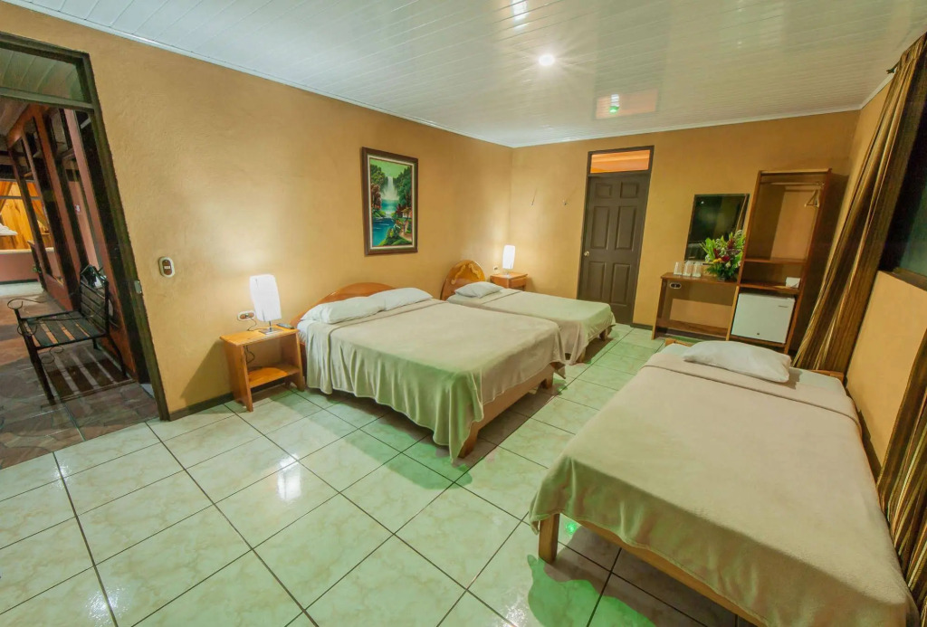 Cabinas Eddy B&B