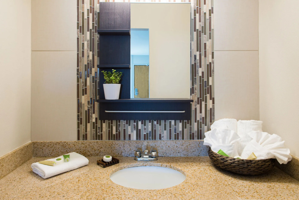 Inn at Temescal