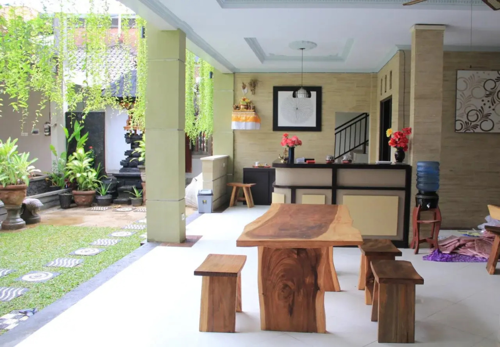 Pastini Guest House