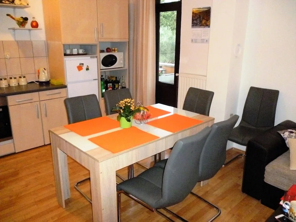 Apartments Dadić near Pebble Beach Jaz