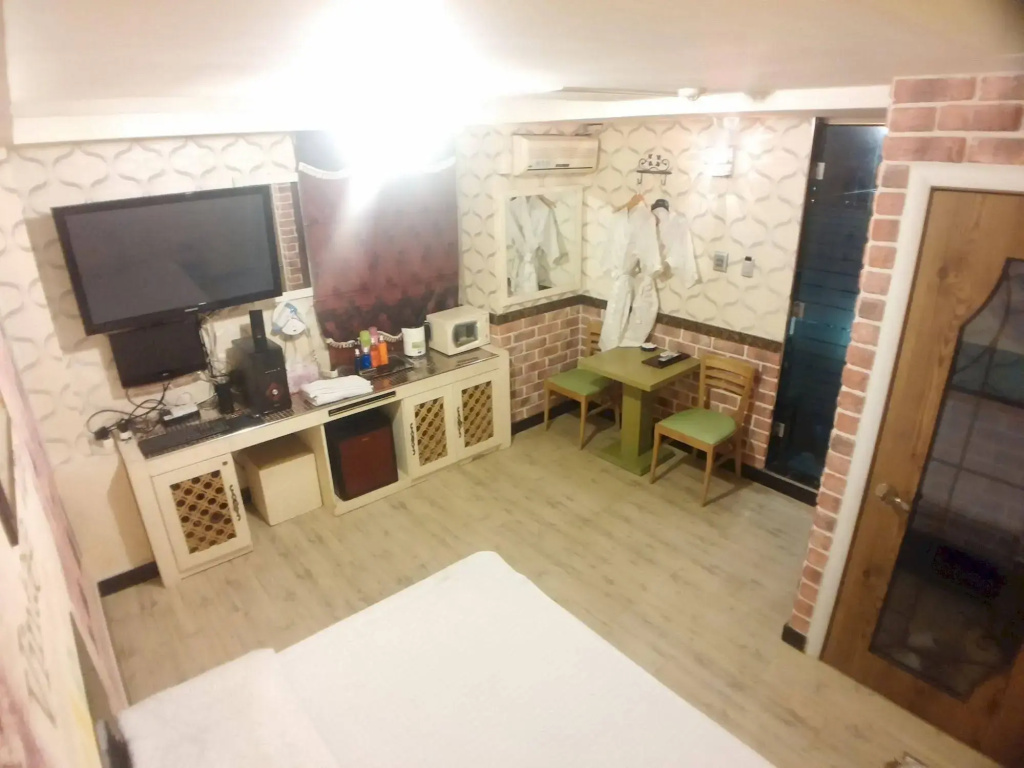 Benhur Motel Jongno