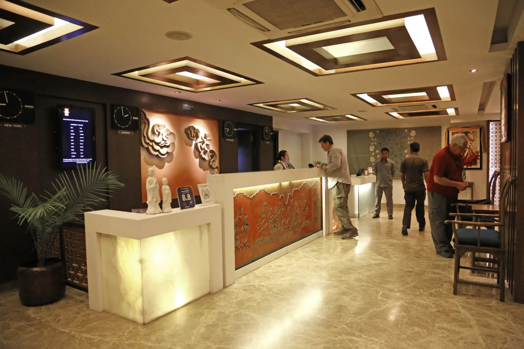Hotel Shambala