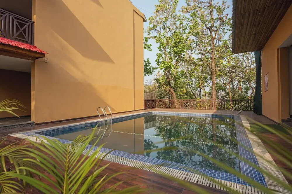 Aavaas Hill Resort