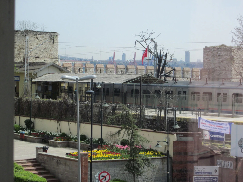 Sultan Apartments