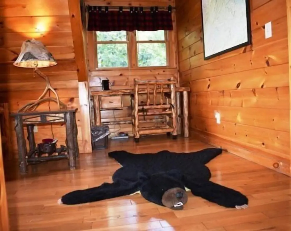 Whitetail Lodge