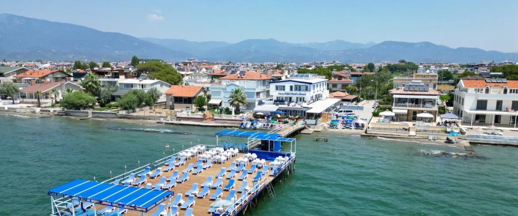 Akcay Pier