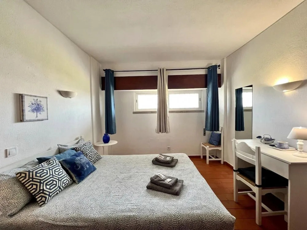 Albufeira Town Apartment by Homing