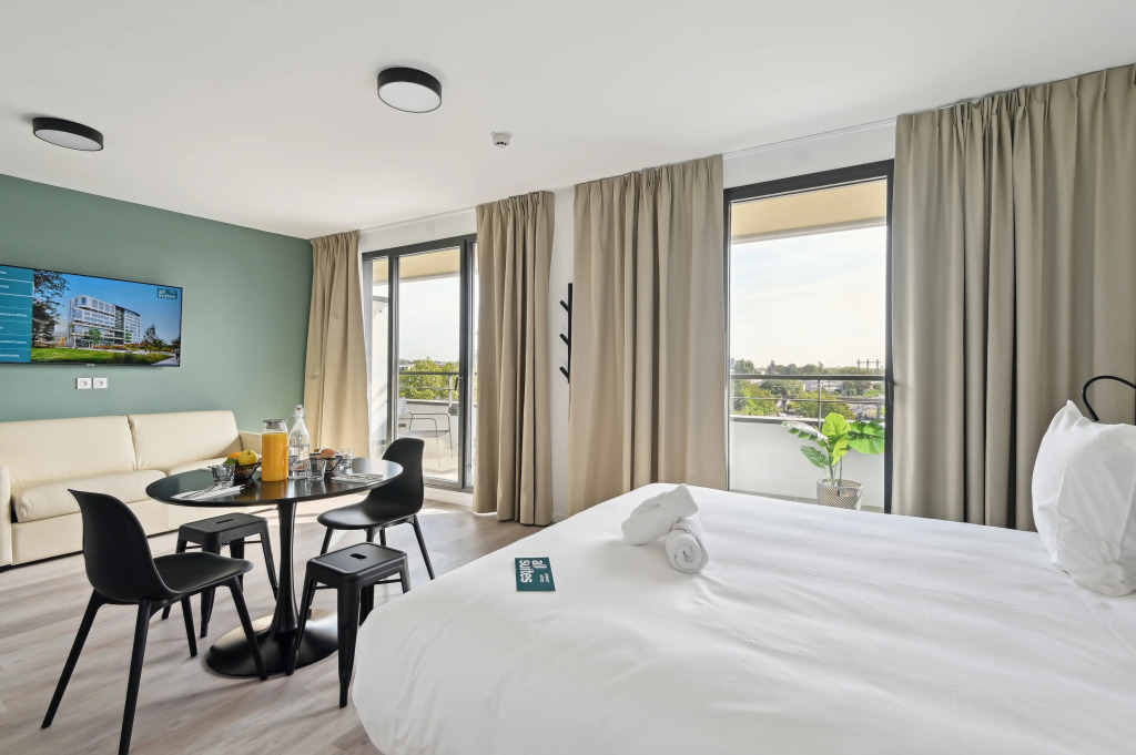 All Suites Appart Hôtel - Paris Ouest - Colombes