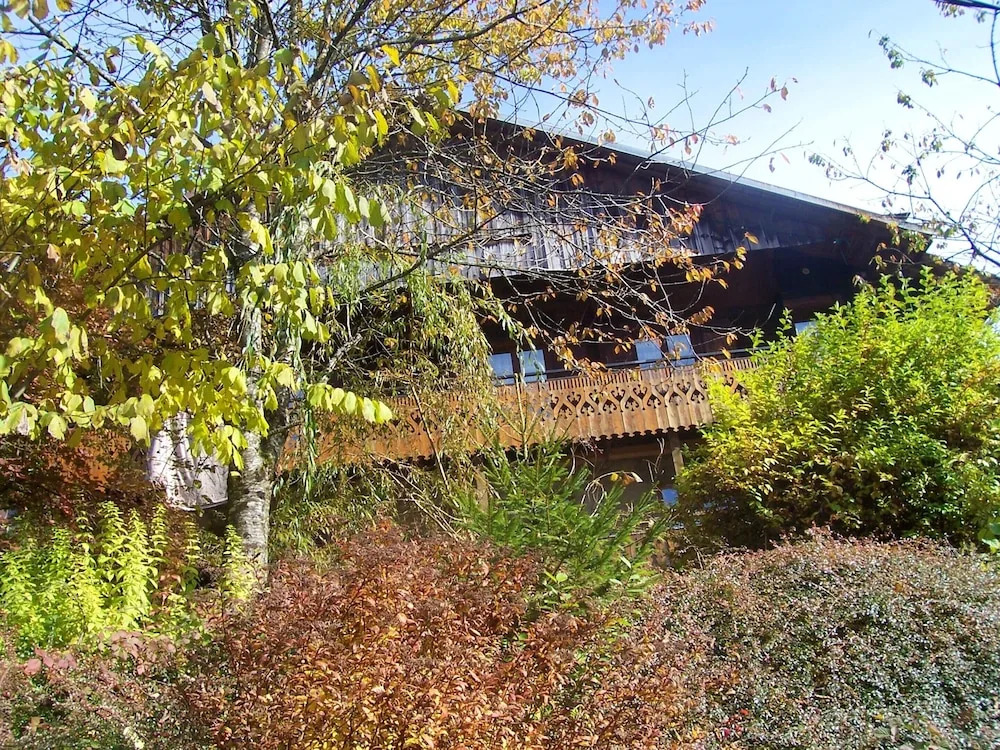 Chalet With 2 Bedrooms in Entremont, With Wonderful Mountain View, Pri