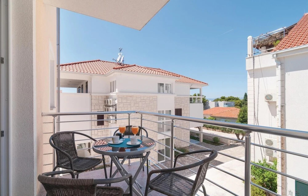 Stunning Apartment in Supetar With 2 Bedrooms and Wifi