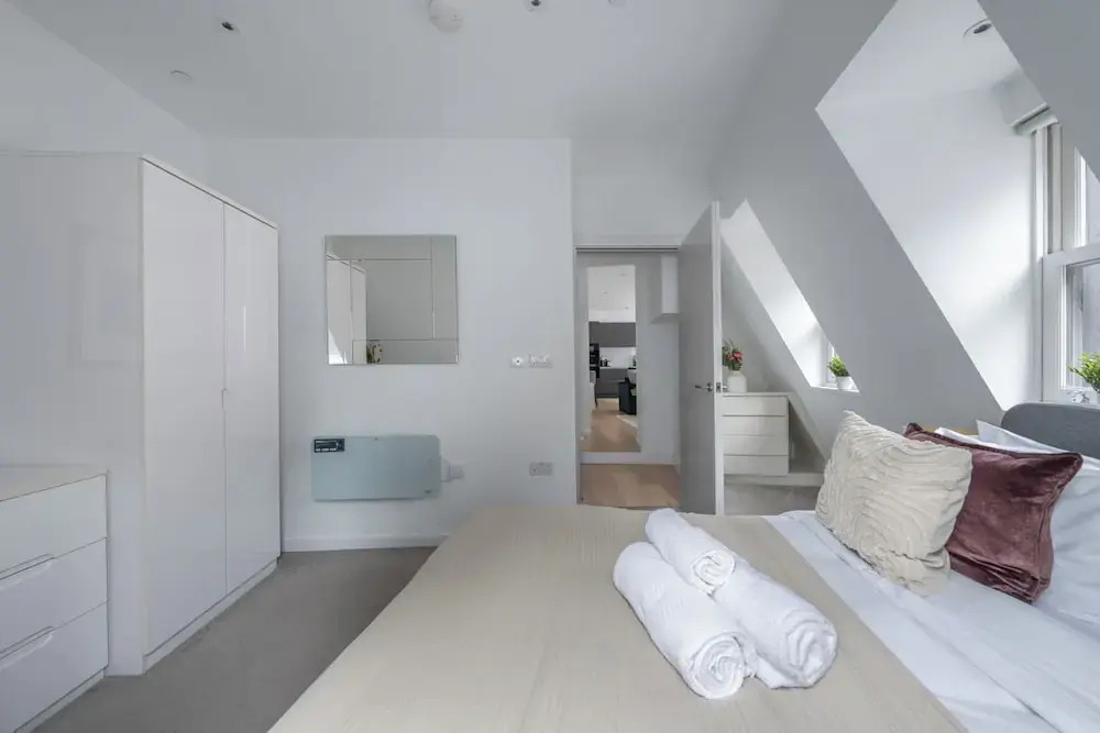 Chic 1BR Close to Tower & Thames