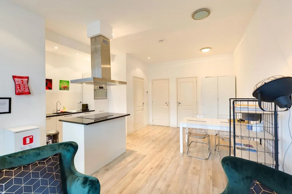 Marnixkade Apartments
