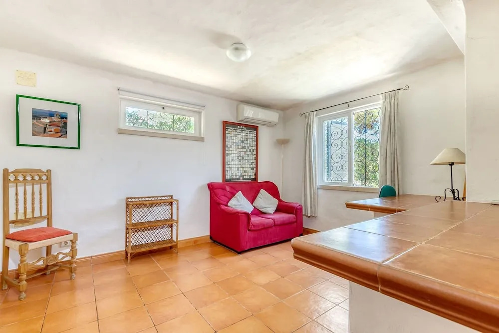 14B Quinta do Paraiso Amazing House Located in t