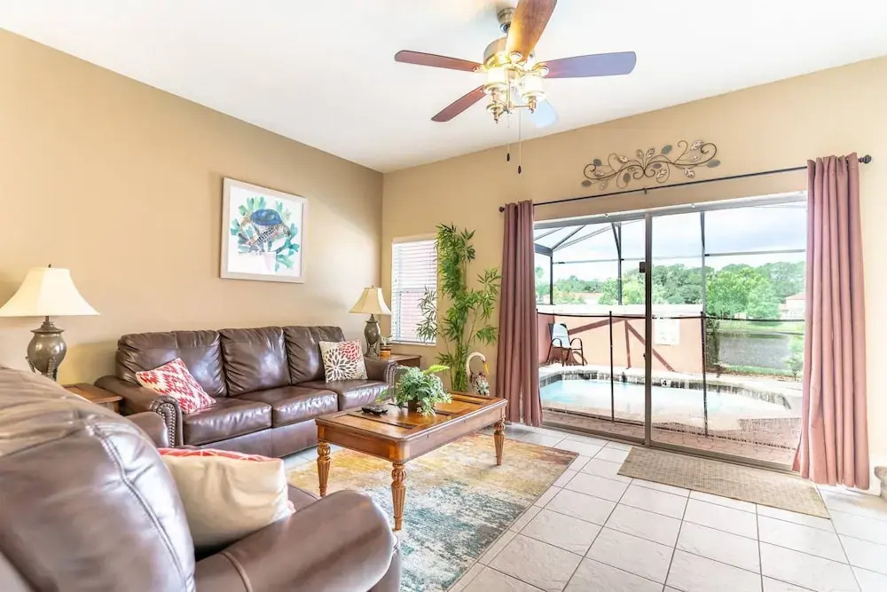 3031 Encantada