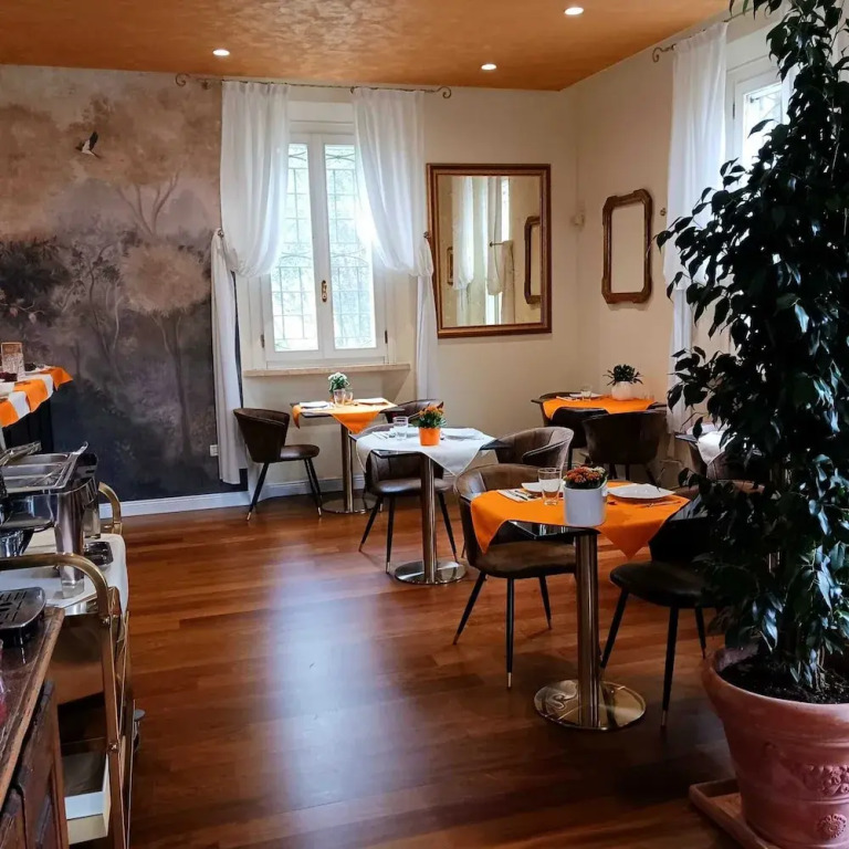 Tuscany Garden Inn - Boutique B&B