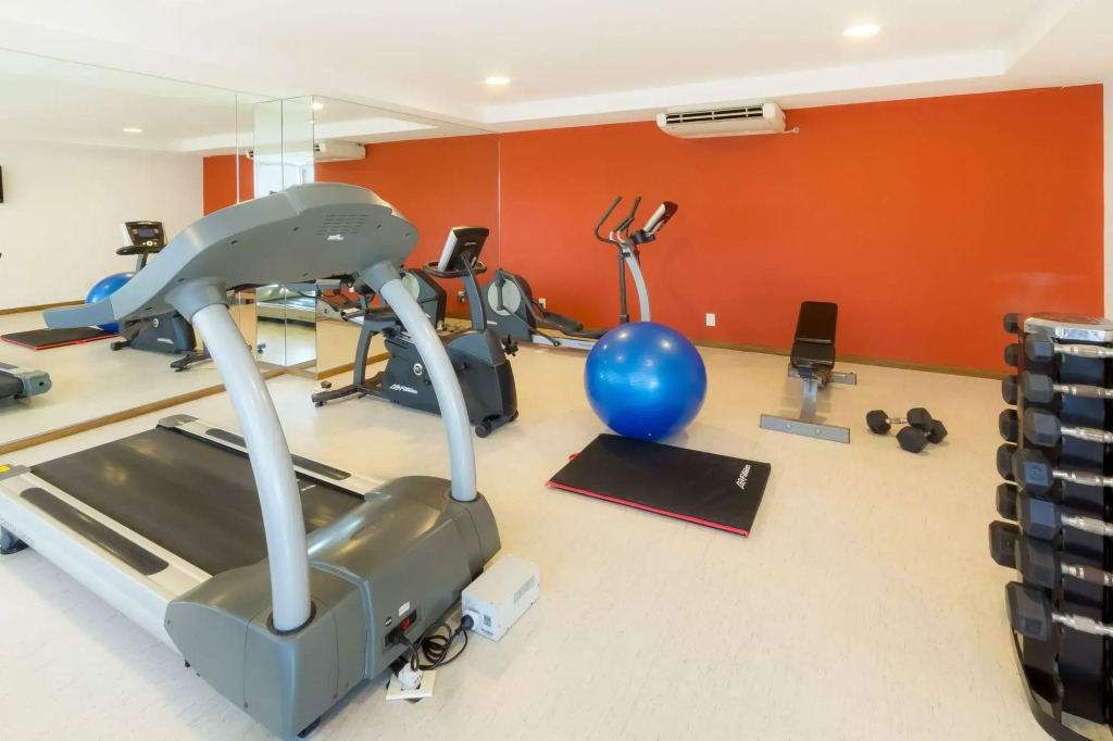 Real Colonia Hotel & Suites