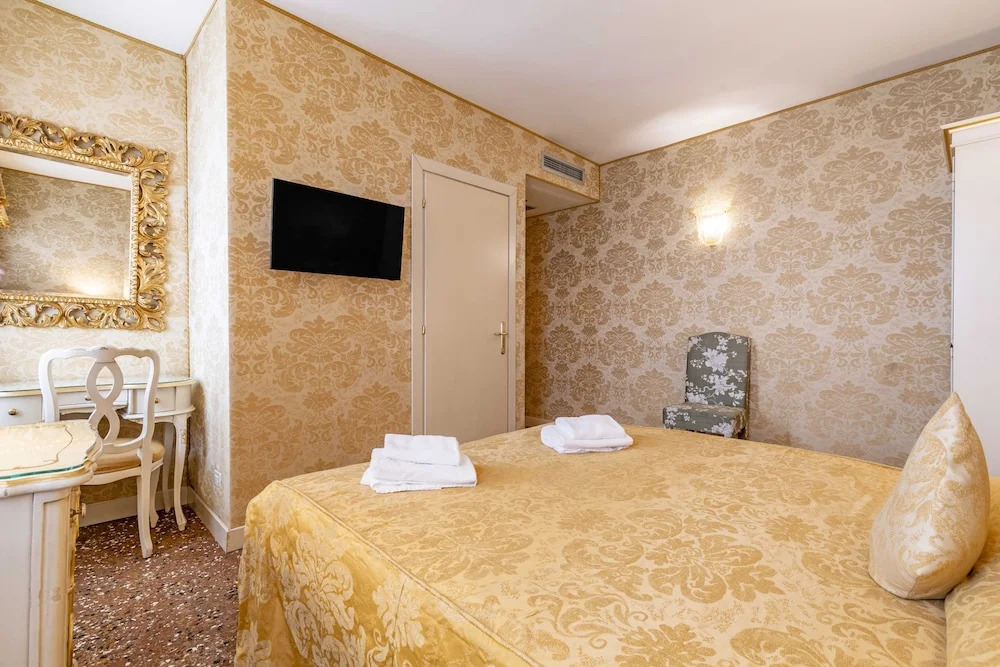 Ca di Malta Room 4 by Wonderful Italy