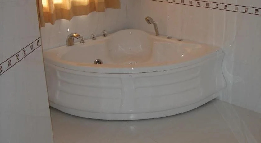 Hoang Loc Hotel