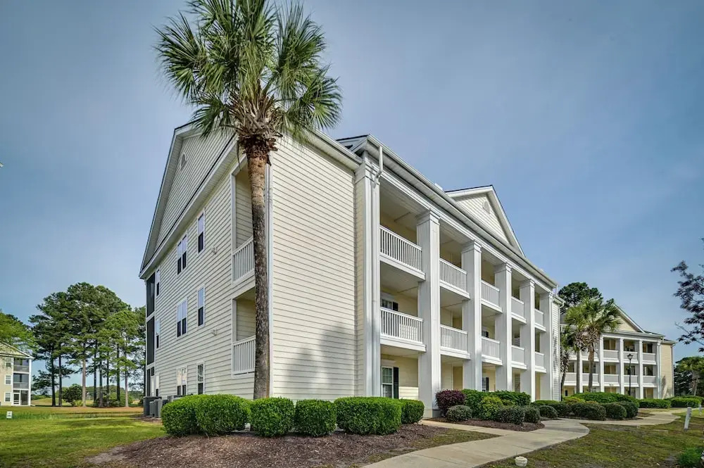8 Mi to Boardwalk: Myrtle Beach Condo Near Golfing