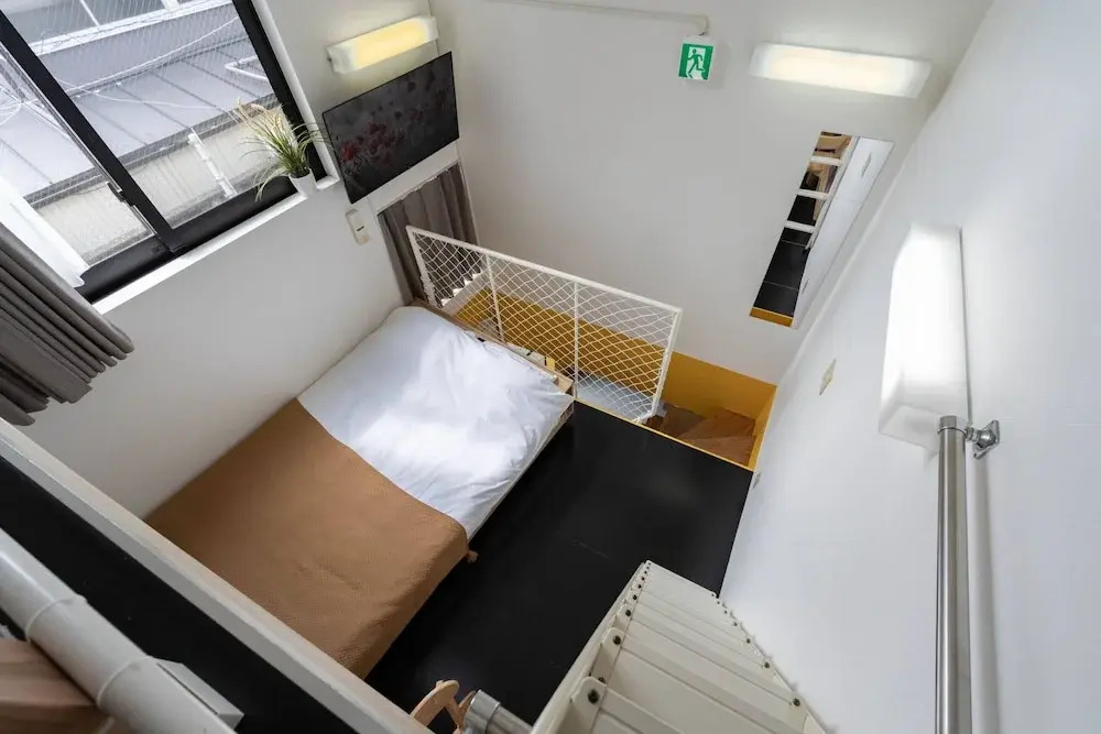 House Hotel nakano TNA
