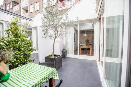 Helmers | Artfulstay