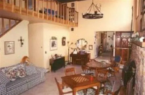 AppleLodge Bed and Breakfast