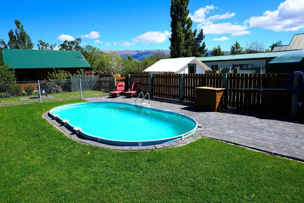 Central Chalets Ltd