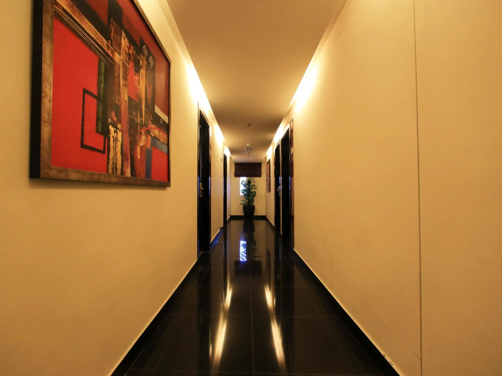OYO 121 Frenz Hotel
