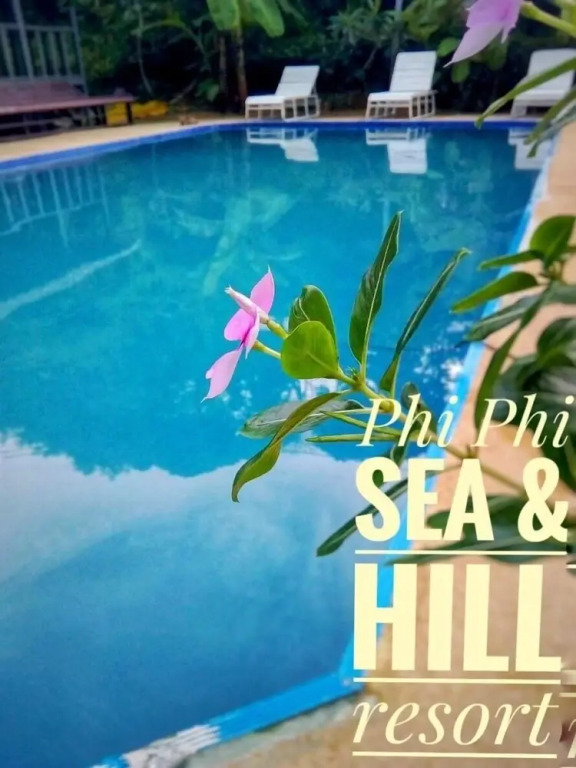 Phi Phi Sea and Hill