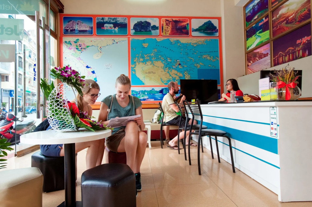 Alex Ha Long Hotel