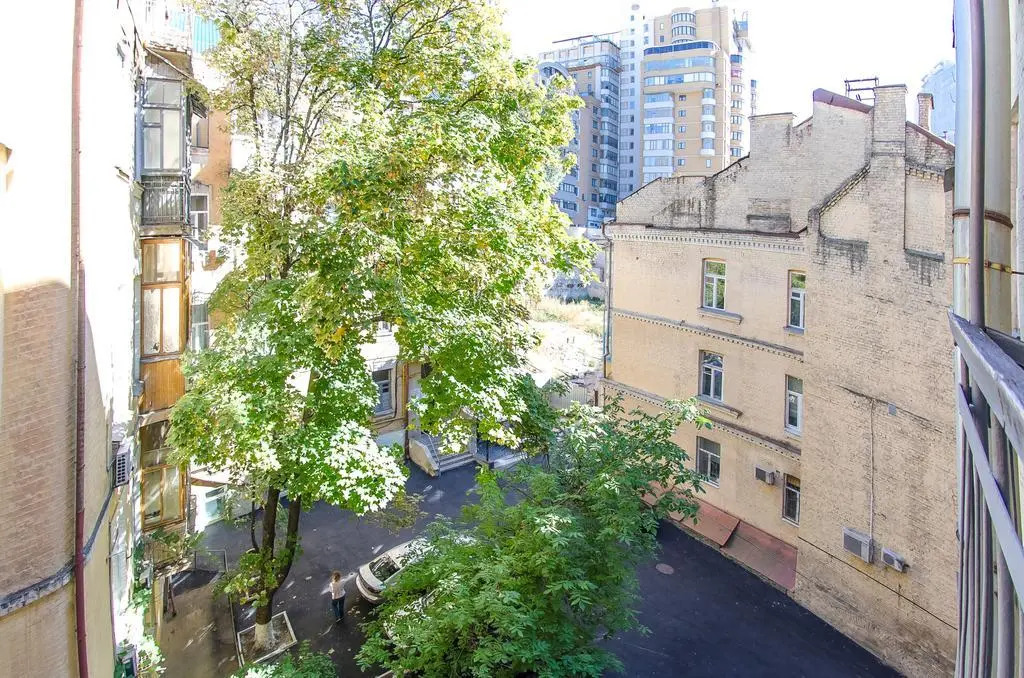 KievHall Apartments