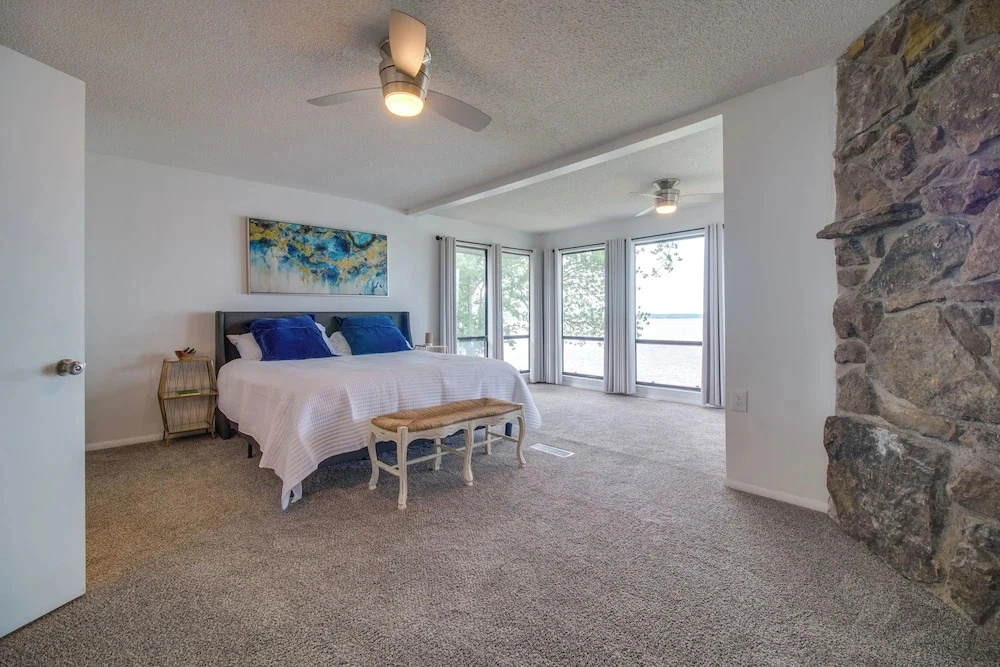 Water-view Patio, Near Golf! Port Duncan Retreat