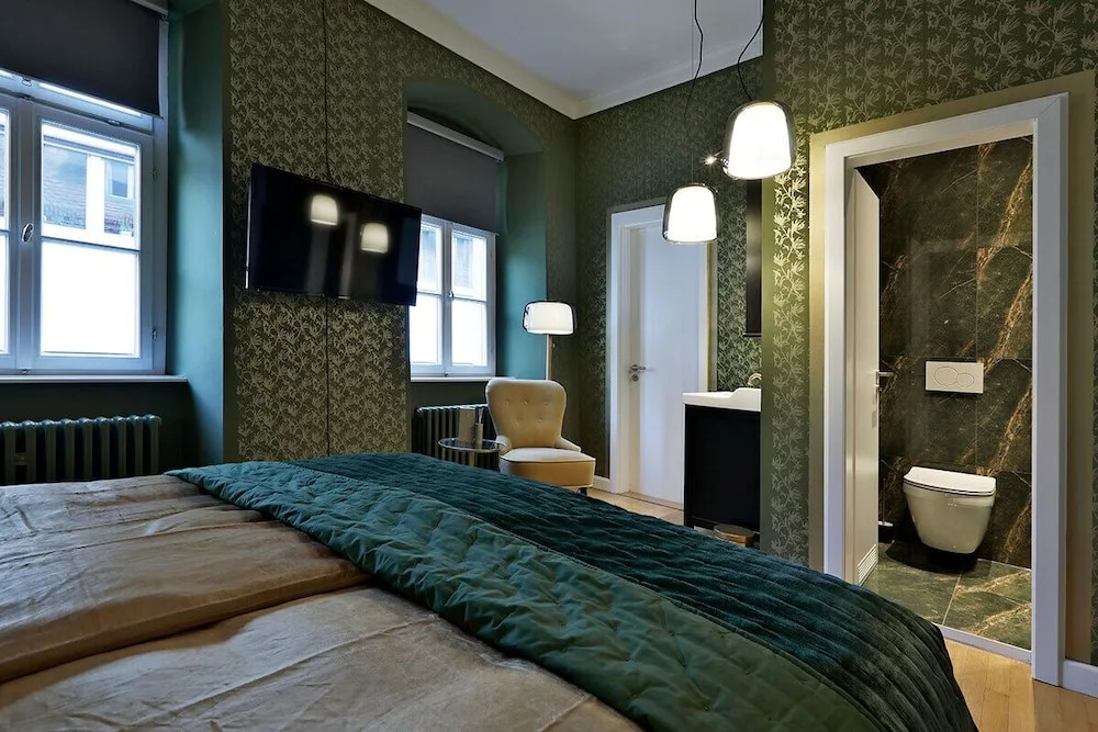 Chase Boutique Rooms