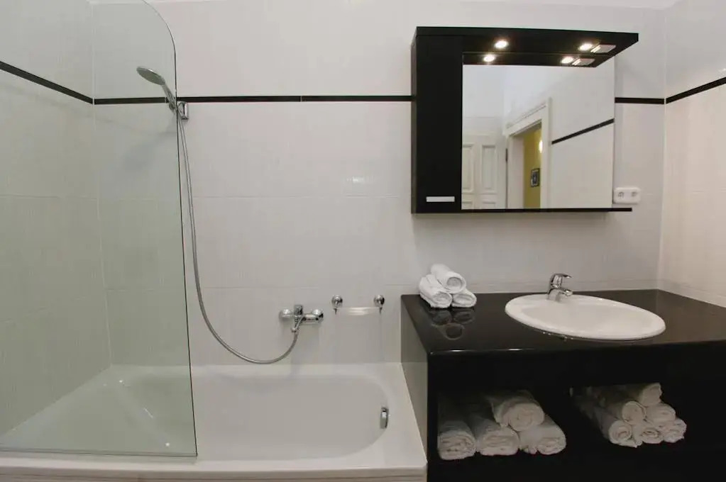 Grand Market Luxury Apartments