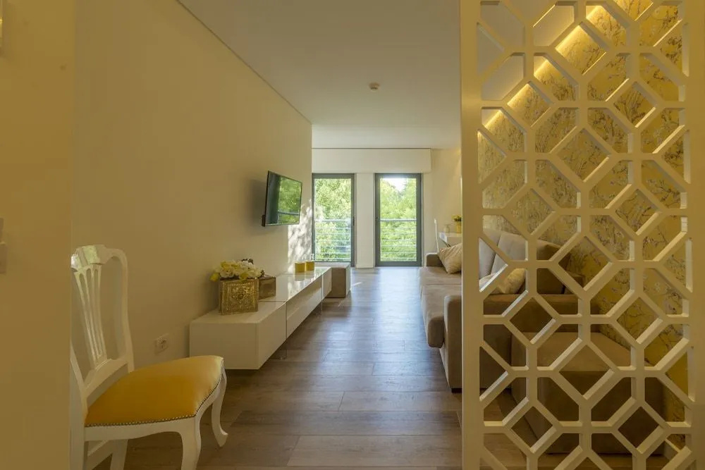Terrace Serra Hotel