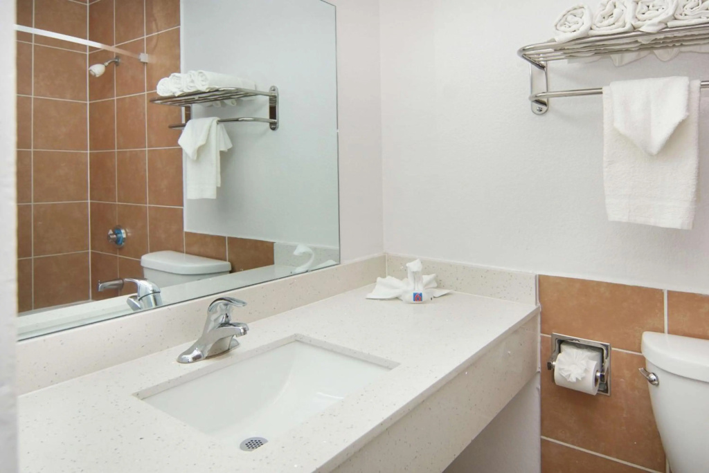 Motel 6-Lancaster, TX - DeSoto - Lancaster