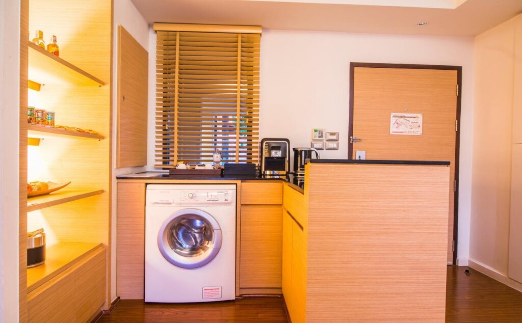 Summit Windmill Golf Suite Hotel at Suvarnabhumi