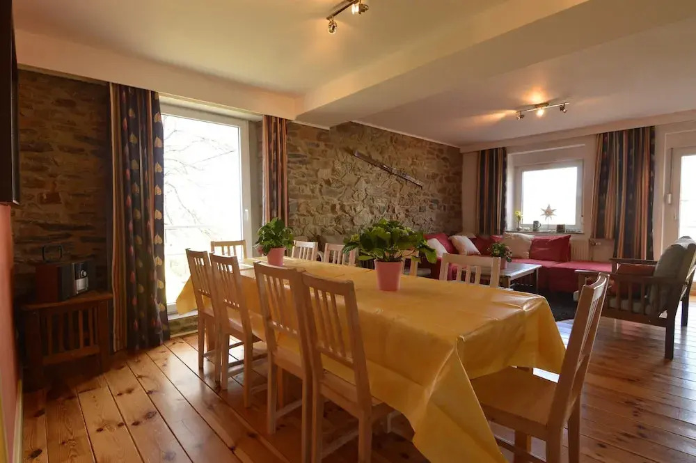 Holiday Home in Heppenbach with garden